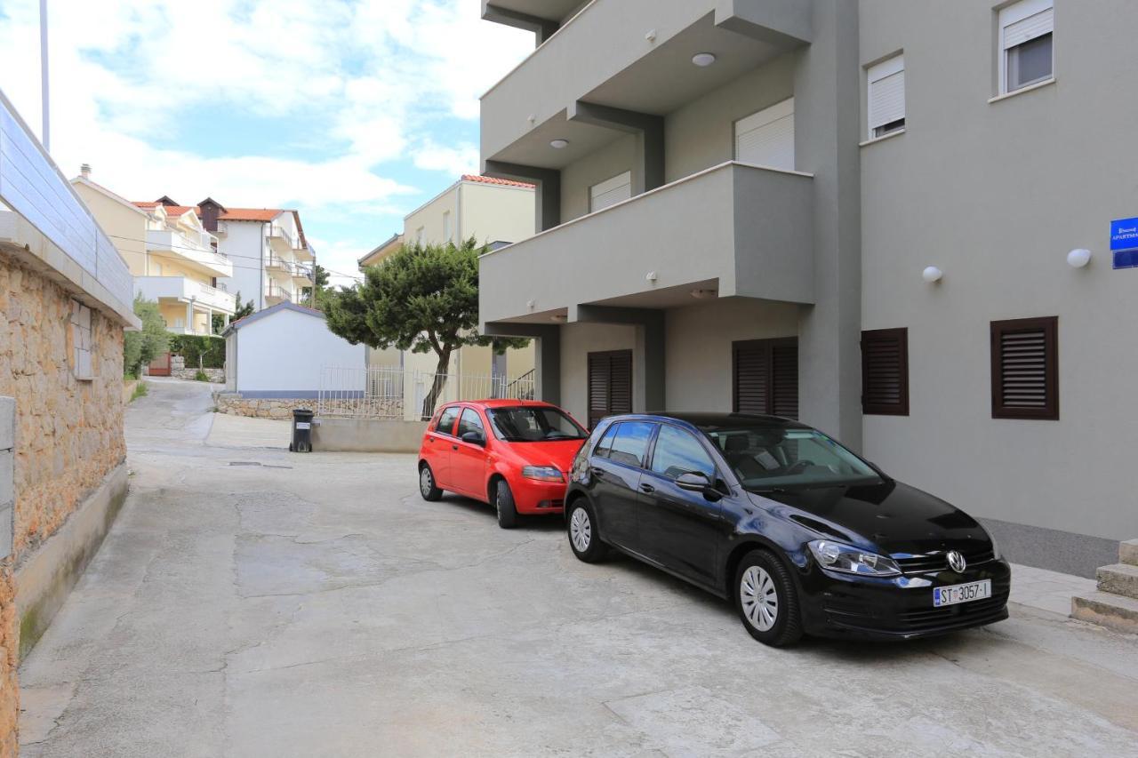 Apartment Nemira 17039A Tice Exterior foto
